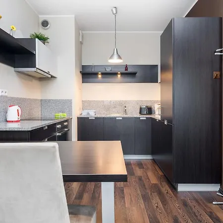Platinum Inowroclawska By Renters Appartamento *